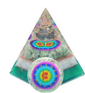 Ever Vibes Horoscope Orgone Pyramid & Palm Stone Set, Healing Crystal Pisces Zodiac Sign Gift Set Made of Pyrite & Green Aventurine for Luck, Abundance and Opportunity - Pisces for men