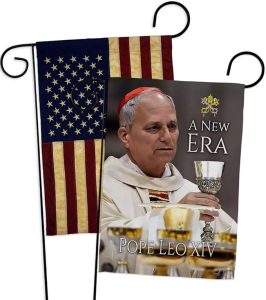 Pope Leo XIV Vintage American Flags for Outside House Wall Canvas Poster Patriotic Decor July 4th Yard Sign Picture Prints Poster Vatican Grave Decoration Papal Door Catholic Memorabilia - Leo Canvas for men