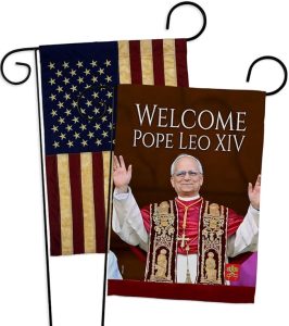 Pope Leo XIV Successor Vintage American Flags for Outside House Wall Canvas Poster Patriotic Decor July 4th Yard Sign Picture Prints Poster Vatican Grave Decoration Papal Door Catholic Memorabilia - Leo Canvas for men
